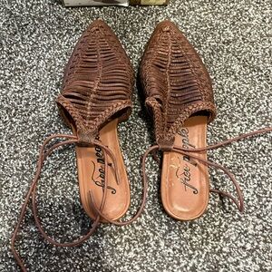 Free People Dana Pointed Flat